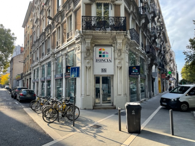 Location Immobilier Professionnel Local commercial Grenoble (38000)